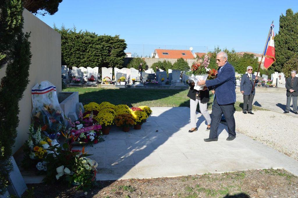 CEREMONIE DU 1 NOVEMBRE 2015 CIMETIERE DE MAZARGUES (40).JPG